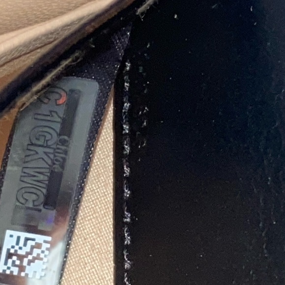 Authentic Chloé Long Wallet - Picture 10 of 11